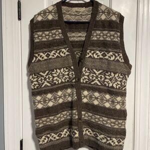 Vintage LL Bean Wool Fair Isle Nordic‎ Button Vest Size L Gender Neutral